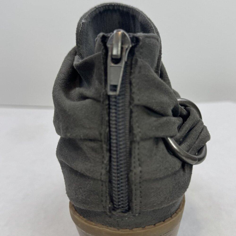 Rampage Vappy Womens Size 7M Grey Ruched Ring Ankle Bootie Chunky Suede Fabric - Picture 7 of 13